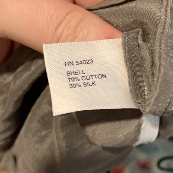 GAP silver cotton/silk blend Short sleeve top - Picture 6 of 7